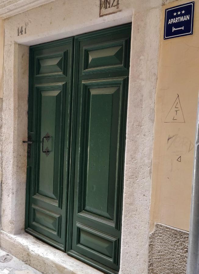 Apartman Mina Daire Šibenik Dış mekan fotoğraf